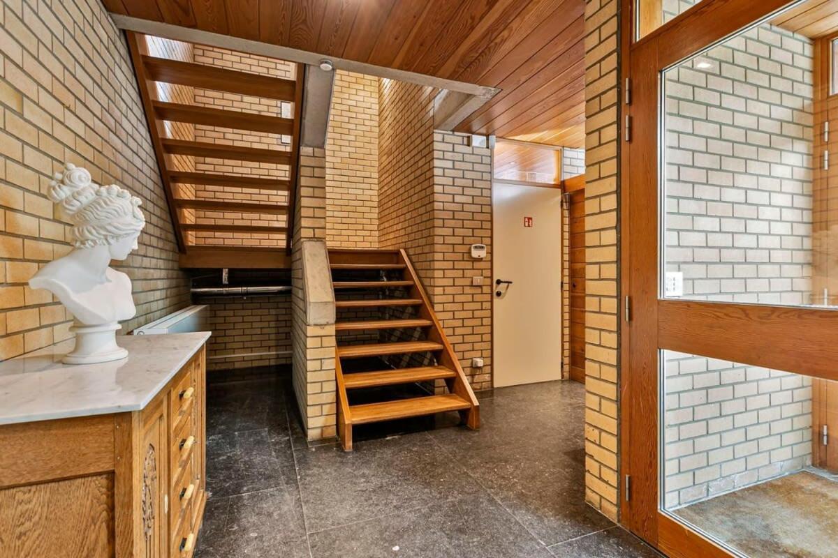 Eighties Modernist Design House With Garden Near The Beach Ostend Exterior photo