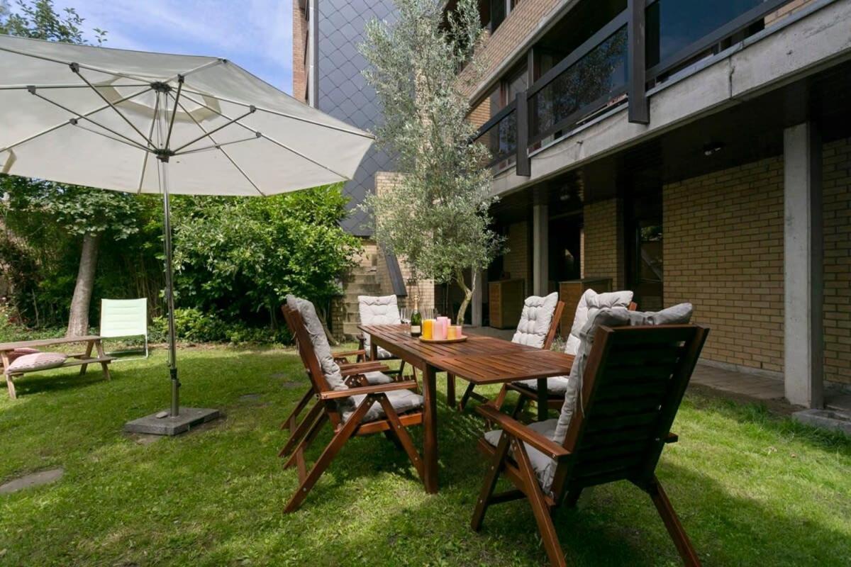 Eighties Modernist Design House With Garden Near The Beach Ostend Exterior photo